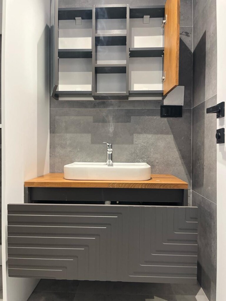 SIFIR HİÇ KULLANILMADI LAVABO VE ALT ÜST TAKIM - 4