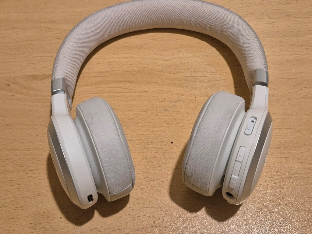 JBL Live 670NC Bluetooth Kulaklık - 6