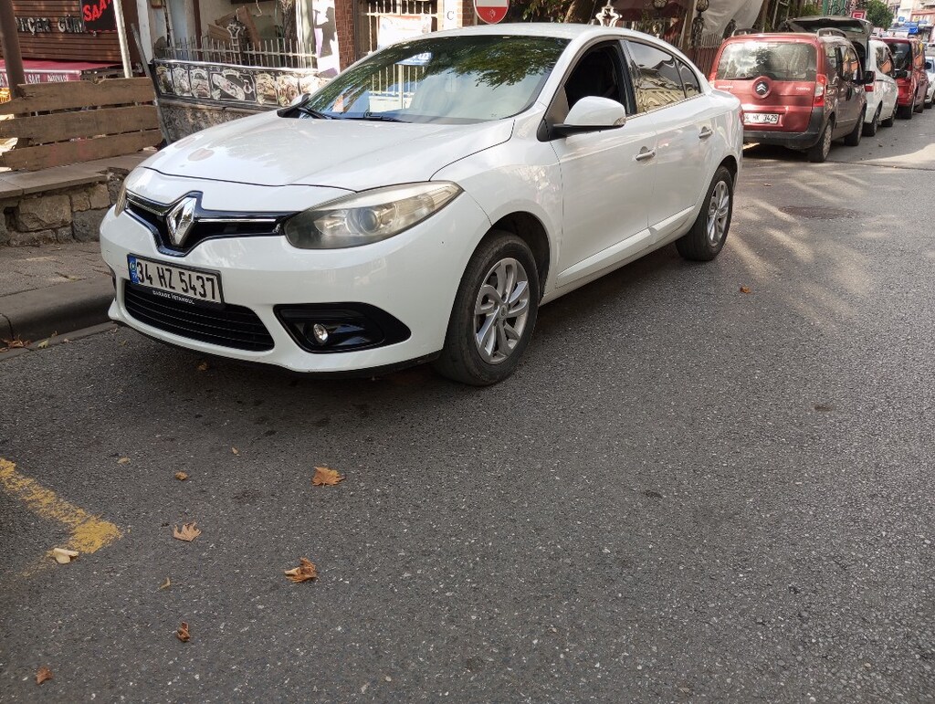 2013 model 1.5 dizel 110 lük 6 ileri 180000 kln şuanda degişen öncam - 2