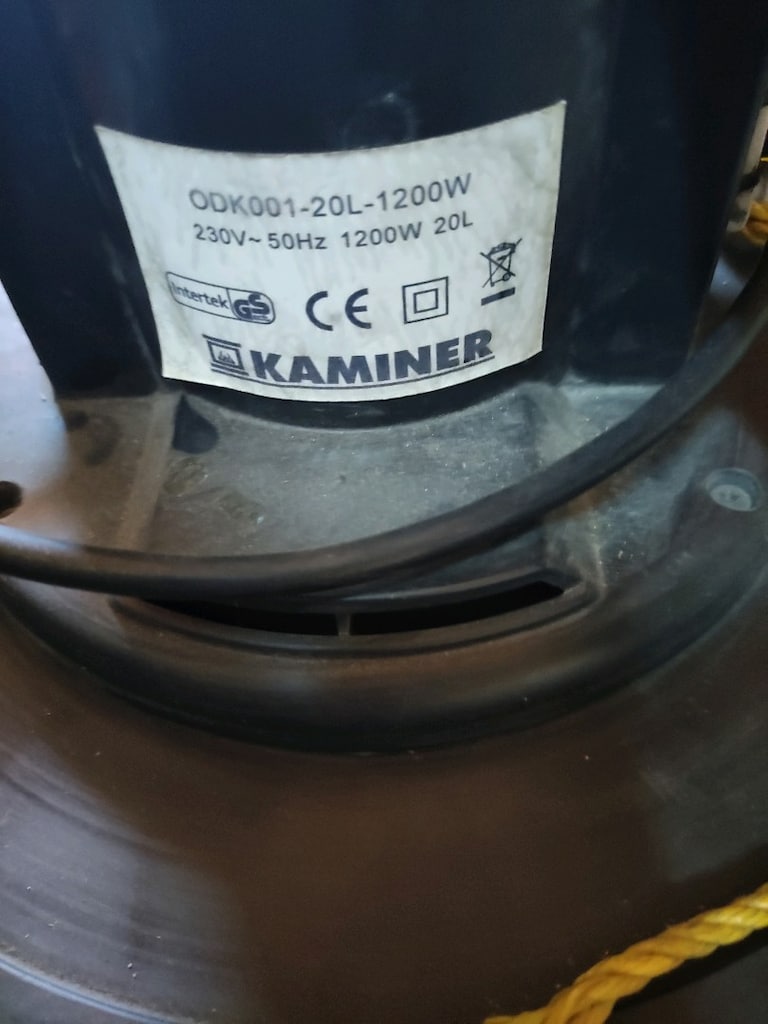 Kül süpürge makinesi - 2