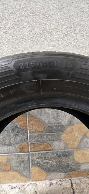Goodyear Yaz Lastiği 215/60/16 (4 adet)
