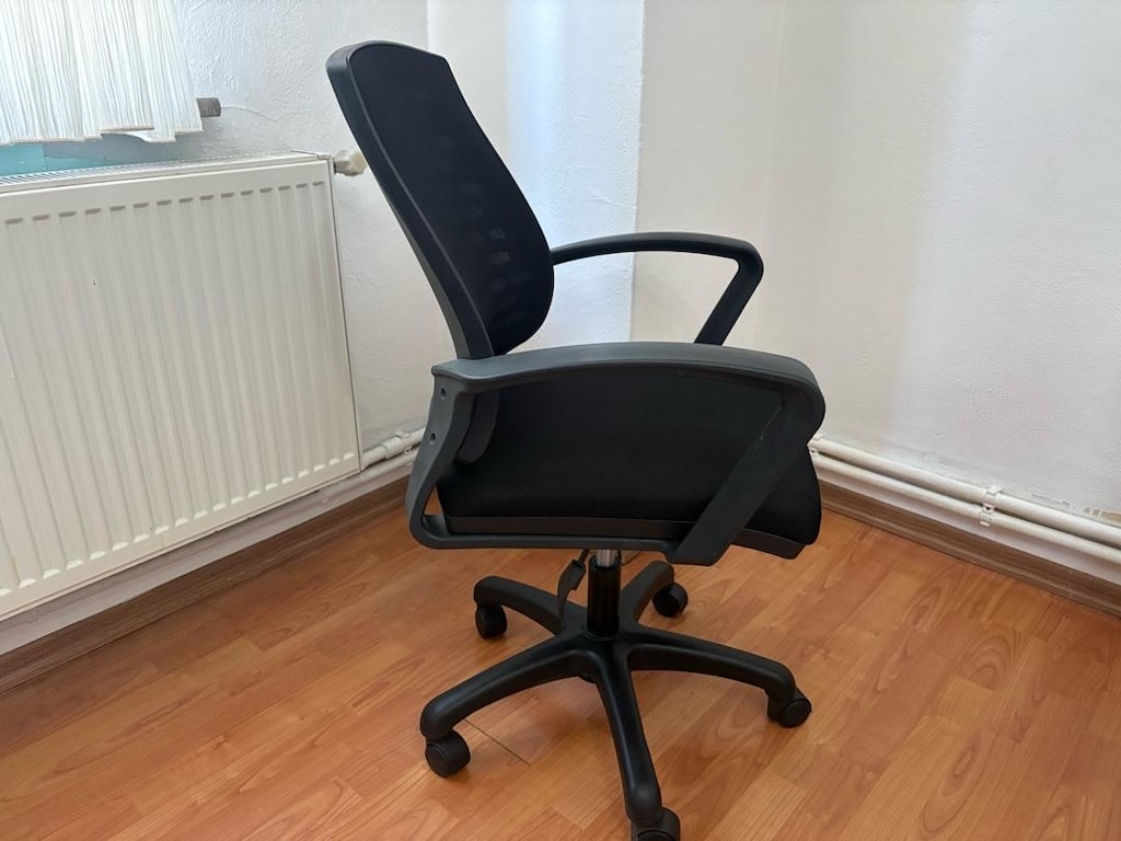 Ofis Çalışma Sandalyesi Sağlam Temiz Acil Satılık - 2