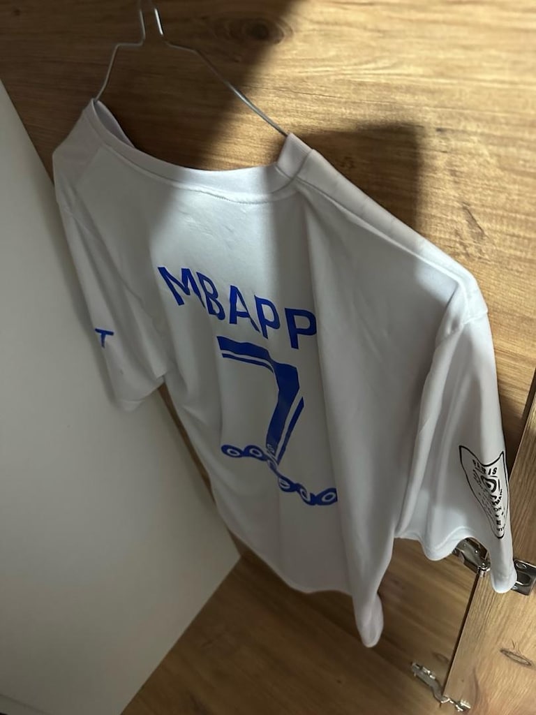 PSG mbappe 19-20 forma - 2