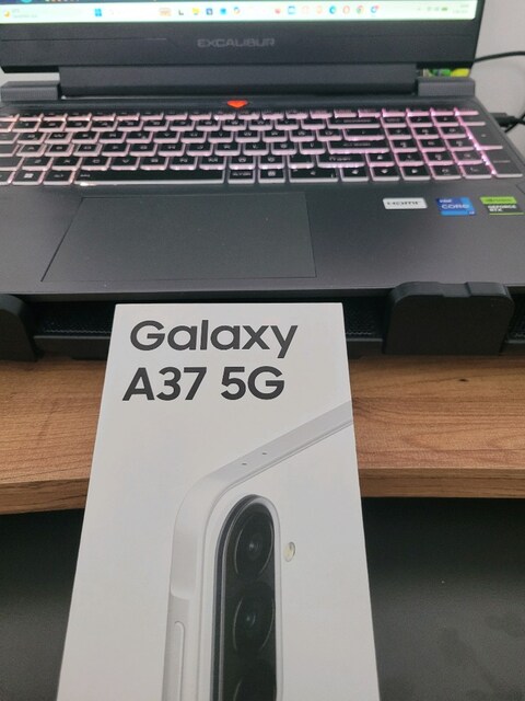 Samsung Galaxy A37 256 GB 8 Ram Samsung Türkiye Garantili Kapalı Kutu