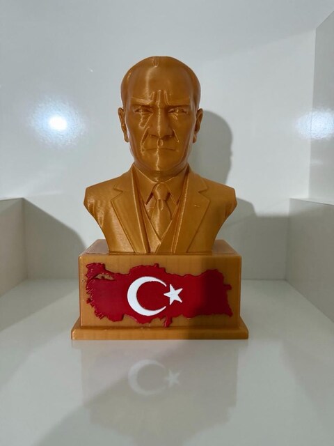 3D Baskı Renkli Atatürk Büstü