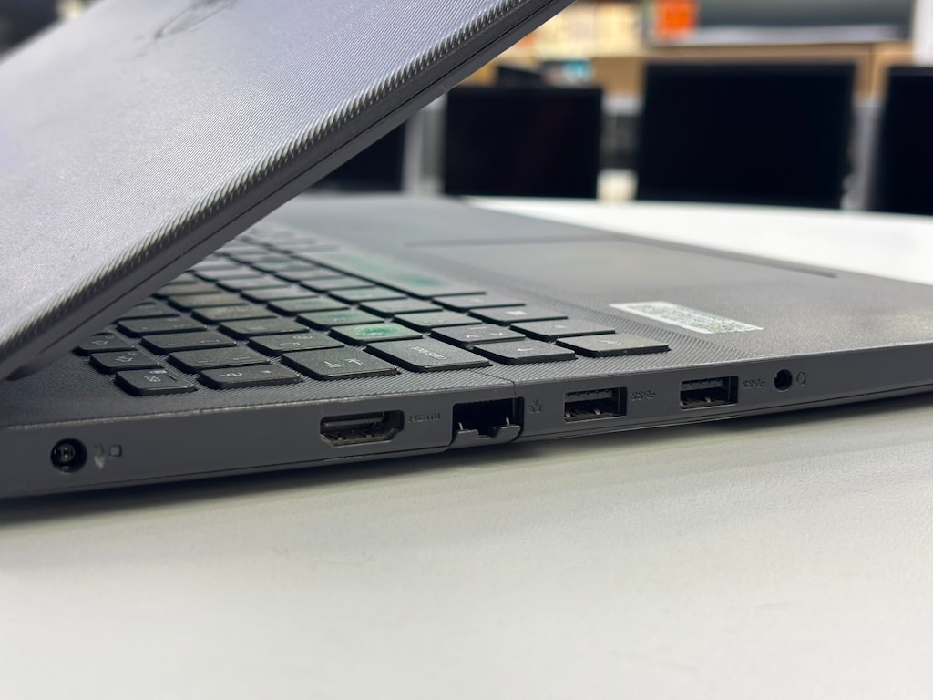 Dell Vostro 3500 İ5 11.Gen 16Gb Ram 512Gb M2 Ssd 15.6" Laptop - 2