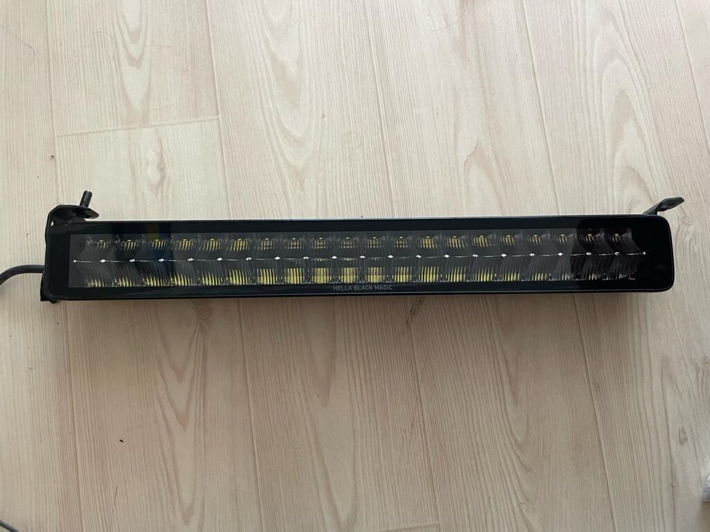 HELLA Black Magic OFF-ROAD LED BAR 56cm 11000Lümen - 2