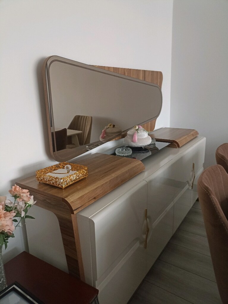 yemek odası ve TV ünitesi iki adet vitrin - 2