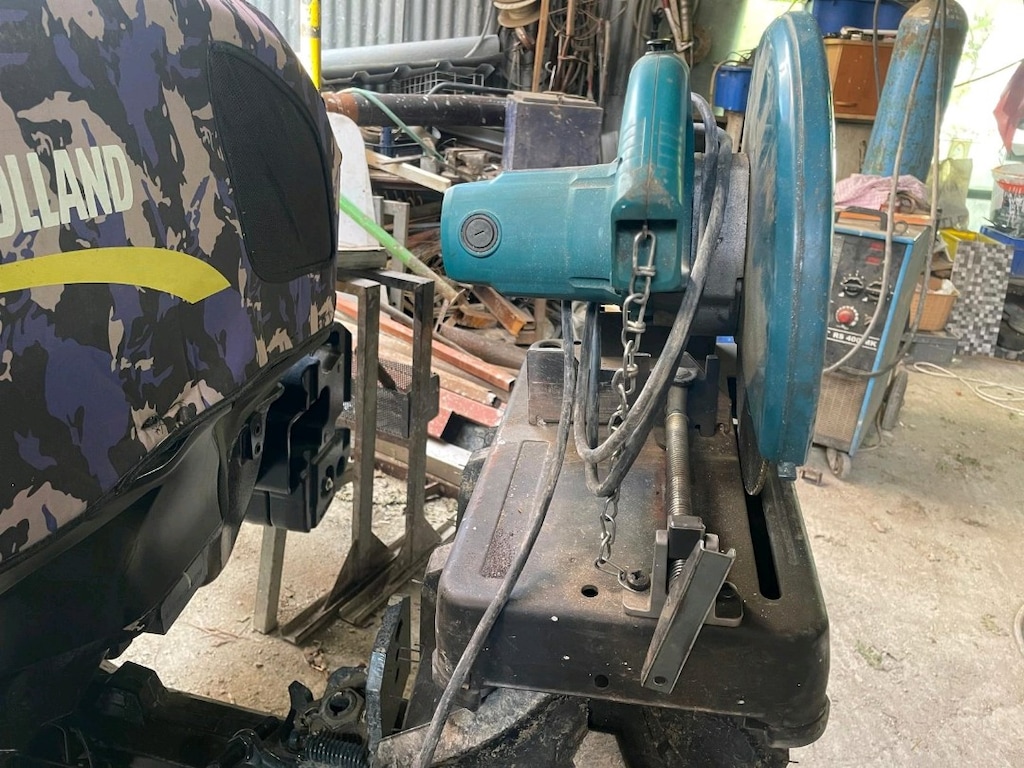 PROFİL KESME MAKİTA - 2