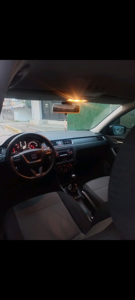 SEAT TOLEDO - 4