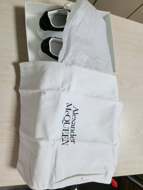 ORJİNAL ALEXANDER MCQUEEN