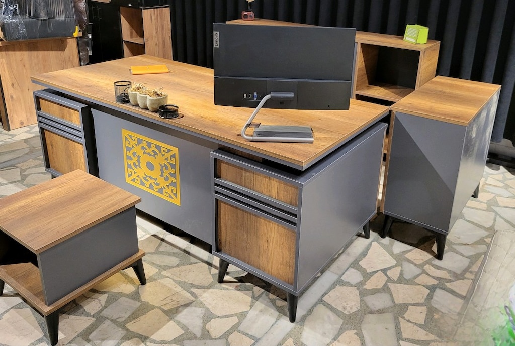 Yeni Model Ofis Makam Masası Takımı - 9