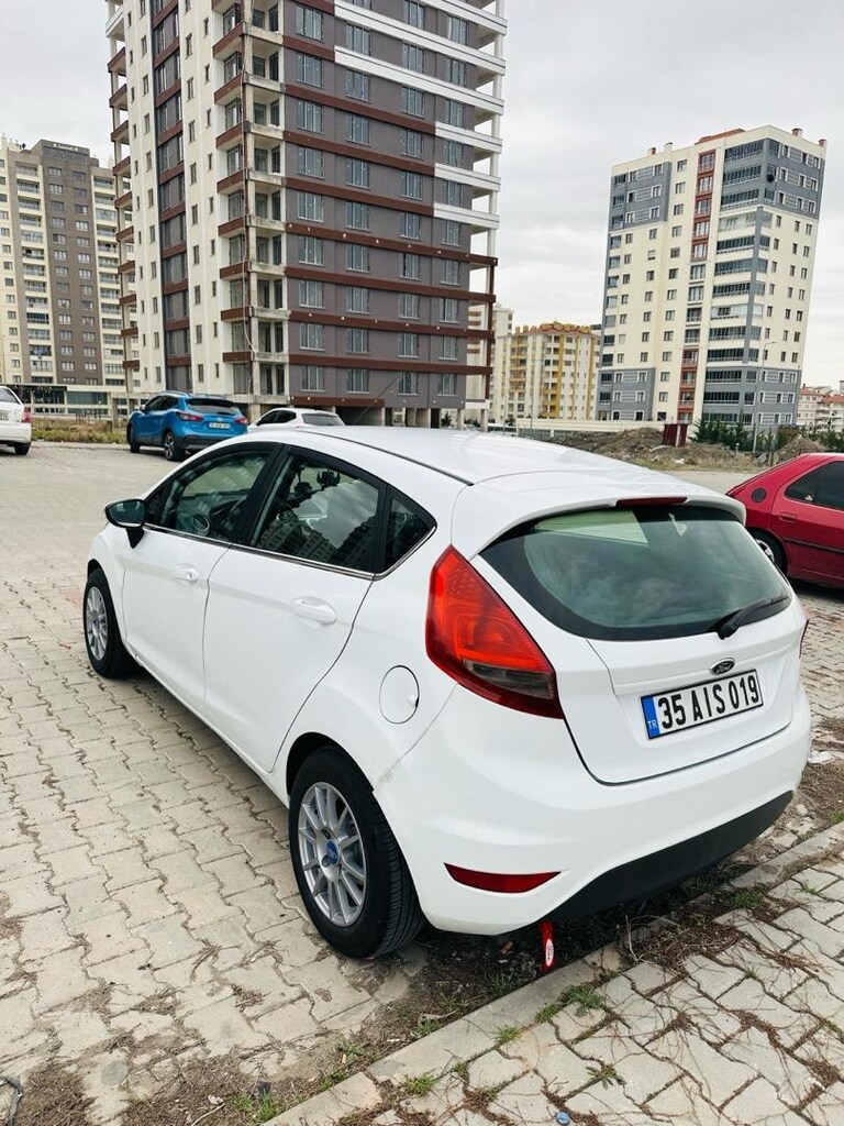 Ford Fiesta 2012 1.4 TDCI TREND - 2