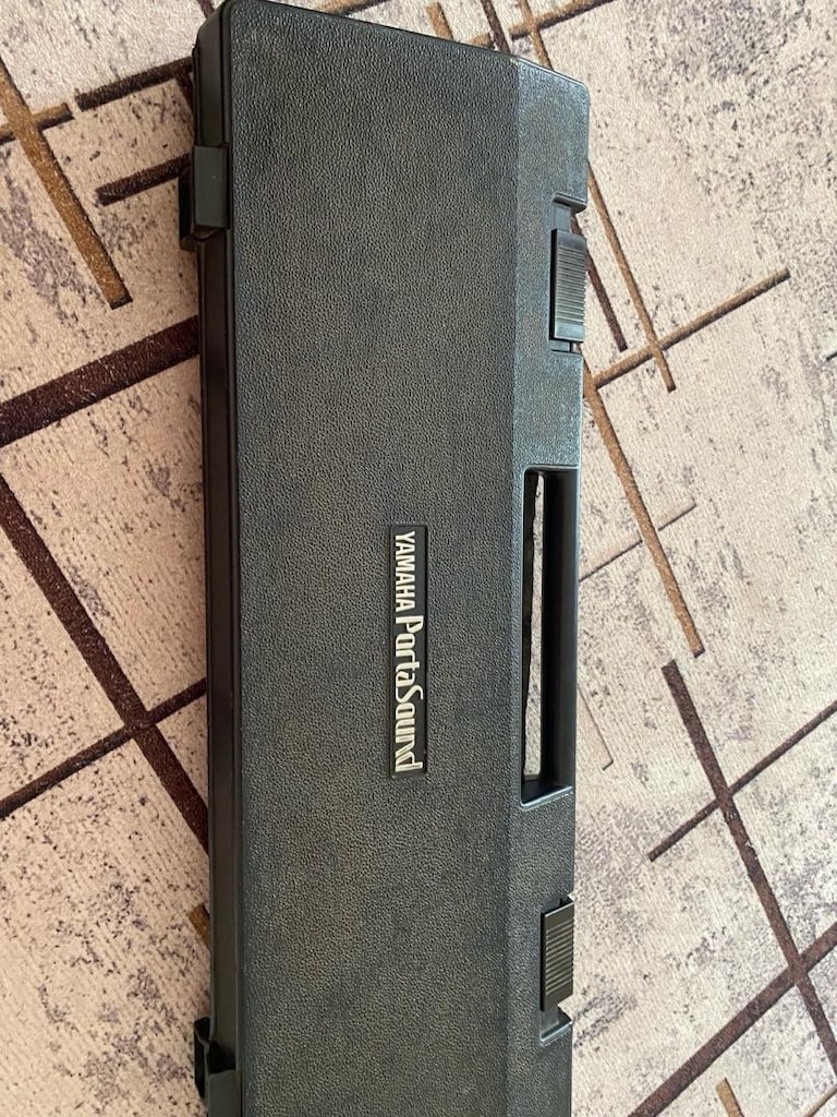 Yamaha PortaSaund - 8