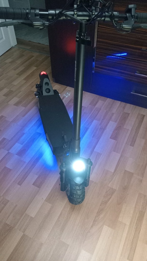 GOSMART XR200 ÖN VE ARKA SÜSPANSİYONLU ELEKTRİKLİ SCOOTER - 3