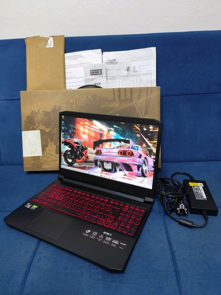 RYZEN 5 5600H + 4 GB RTX 3050 + 16 GB RAM+ 512 SSD - 2