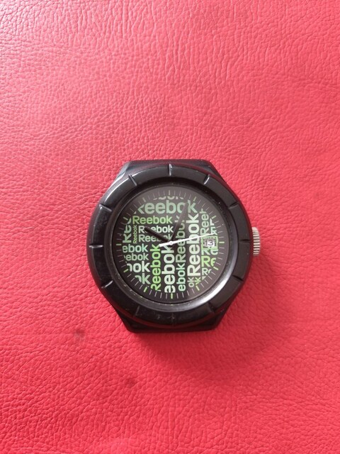 reebok spor kol saati