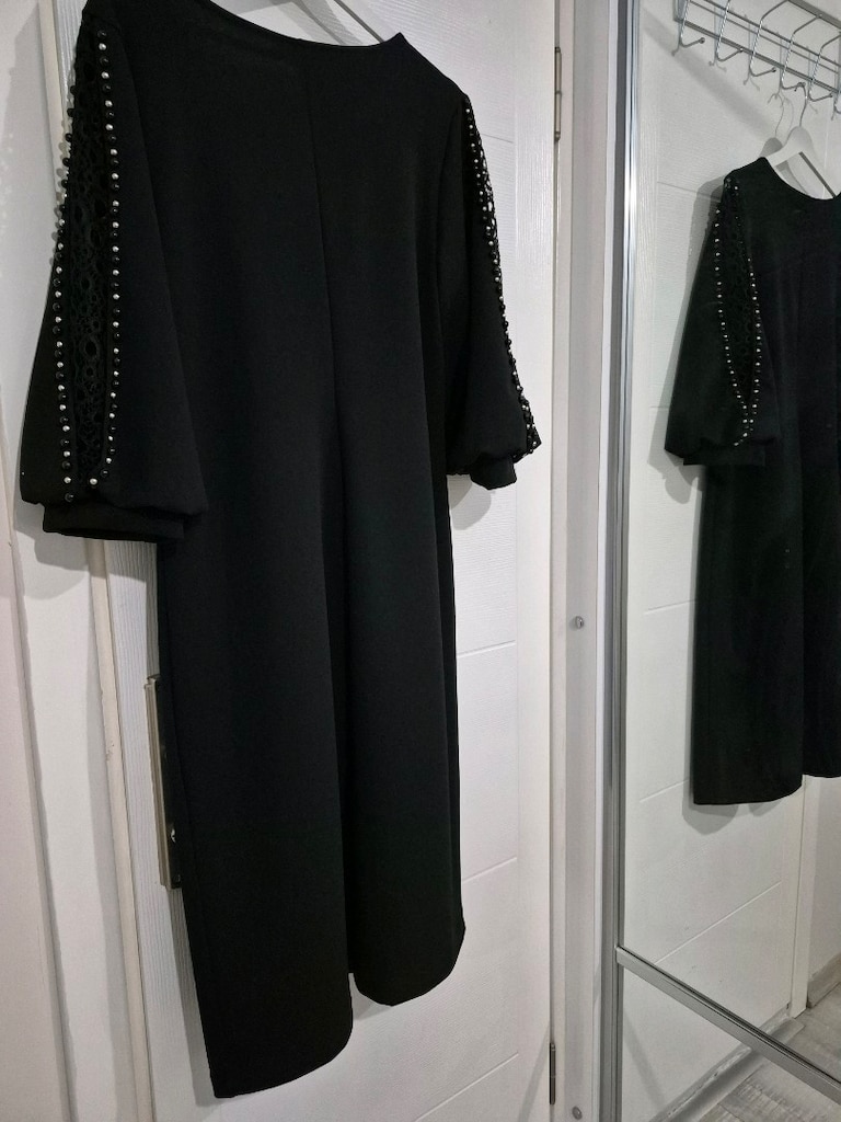 yeni hiç kullanılmadı 3xl abiye . Hediye .beden olmadı.boy 108 cm - 7