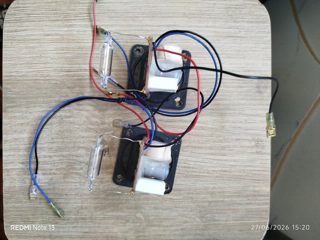 JBL CONTROL 1 - 2