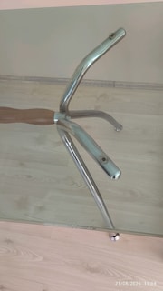 YEŞİL RENKLİ KALIN CAM MASA - 5