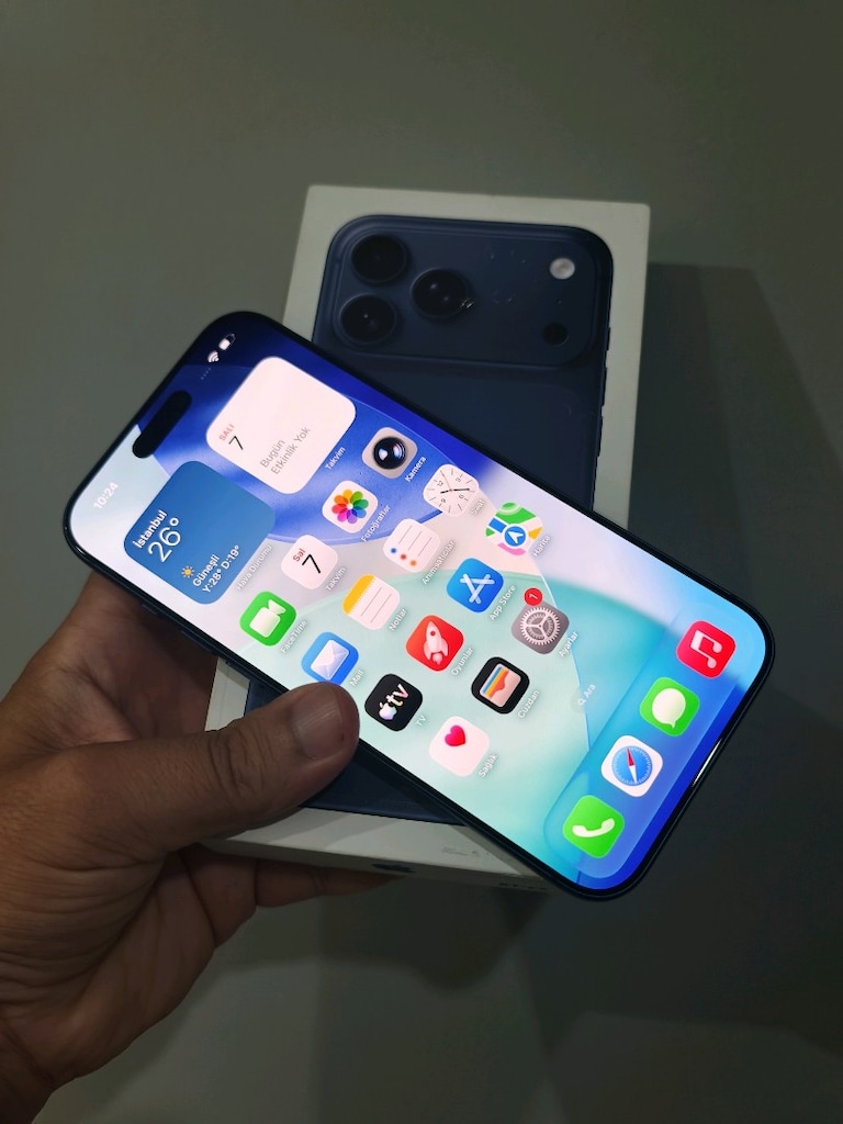 IPhone 17 Pro Max 256 GB 18 ay garantili - 2