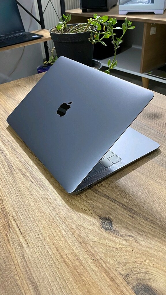MACBOOK AIR M1 | 13INCH - GÜMÜŞ |8GB-256GB | HATASIZ - 8