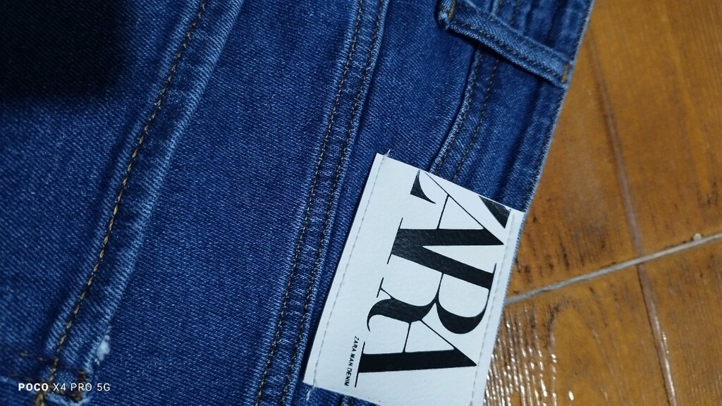 #Zara likralı jeans kot pantolon.Eni çekilince 43 Boyu 97 Paça 12 - 6