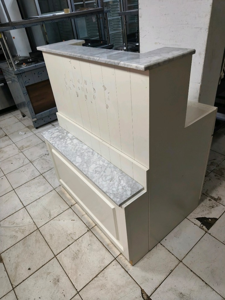 banko müşteri karşılama kasası tezgahı - 2