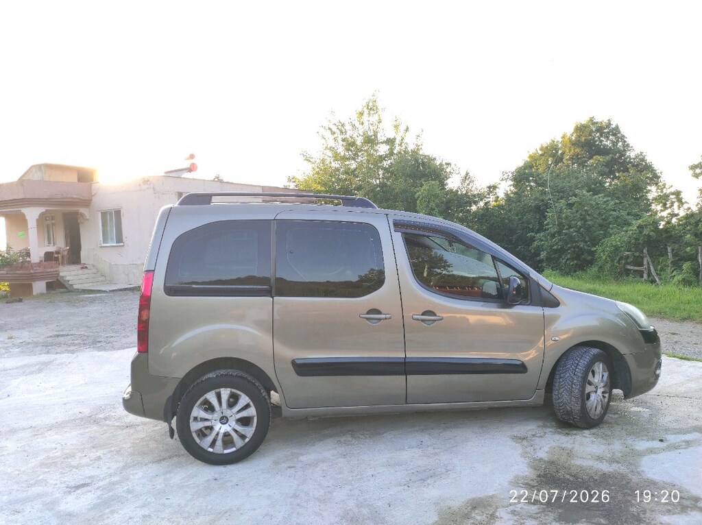 Citroen Berlingo 2013 Selection Cam Tavanlı 115 - 2