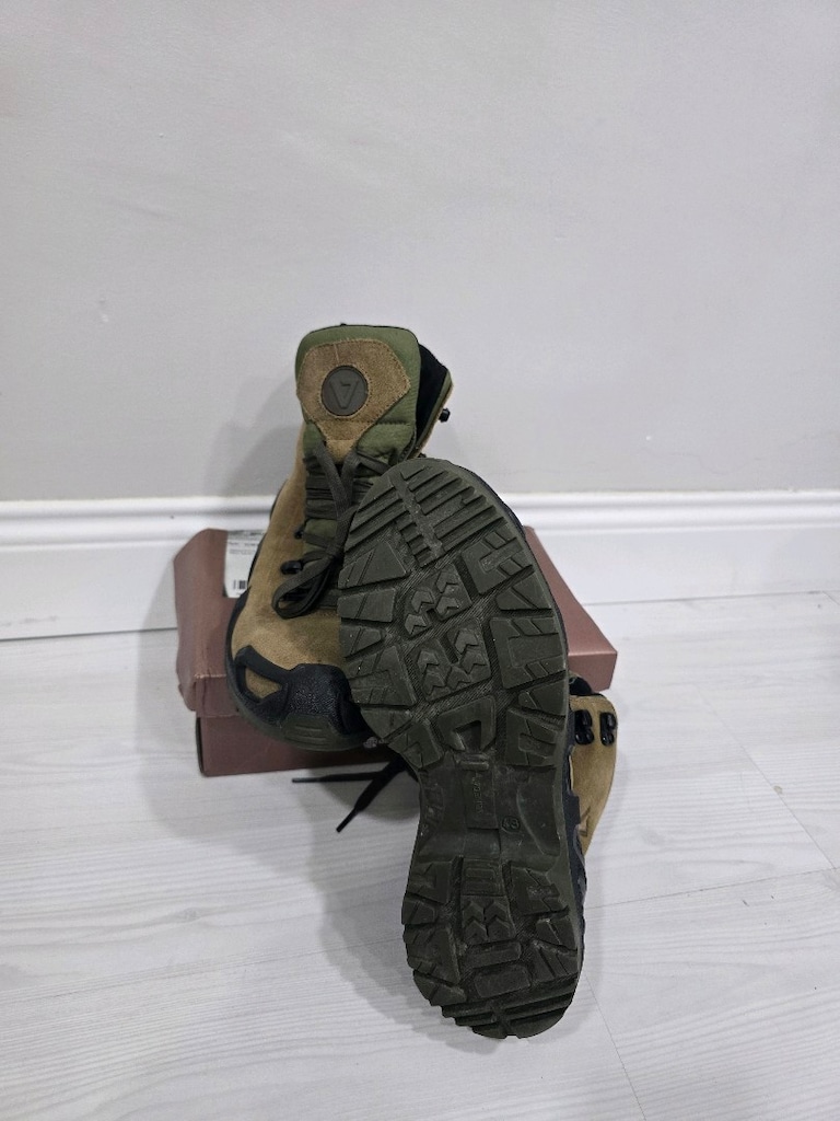 Vaneda su ve soğuk geçirmez bot - 2