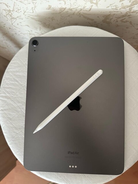 İpad Air 5(M1) Wİ-Fİ+ Apple Pencil