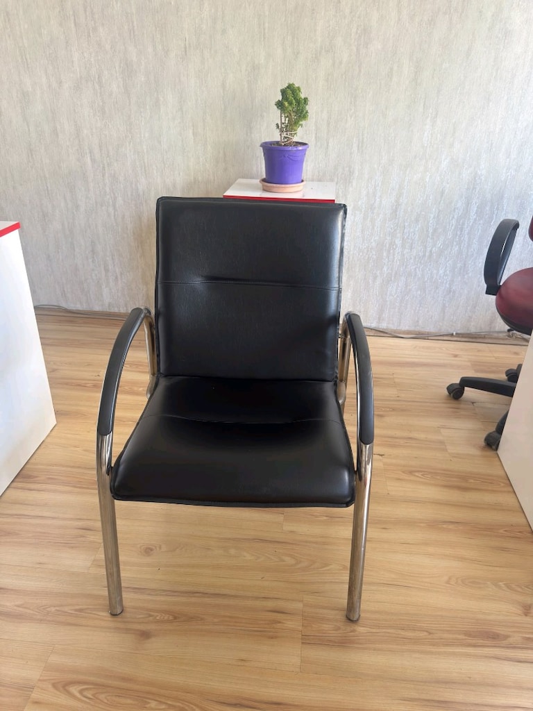 Temiz kullanılmış Ofis Mobilyaları - 11