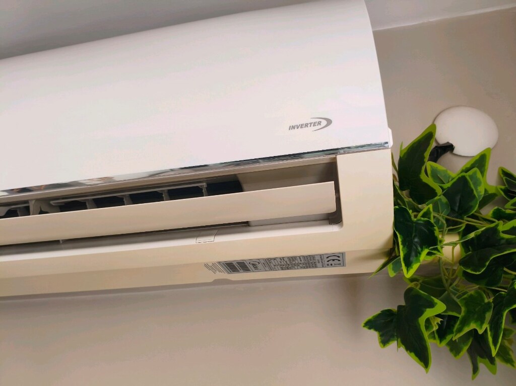 Midea 18000 BTU Klima - 5