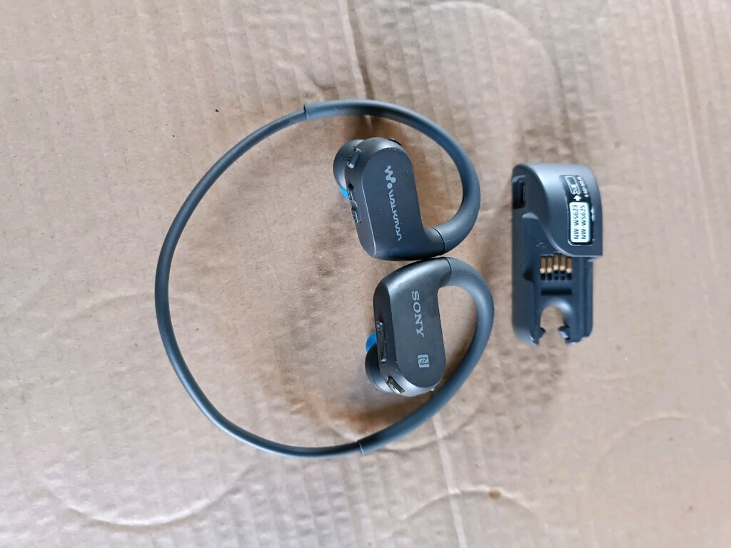 Sony Walkman NW-WS623 Kablosuz Kulaklık (Bluetooth & NFC / Su Geçirmez - 2