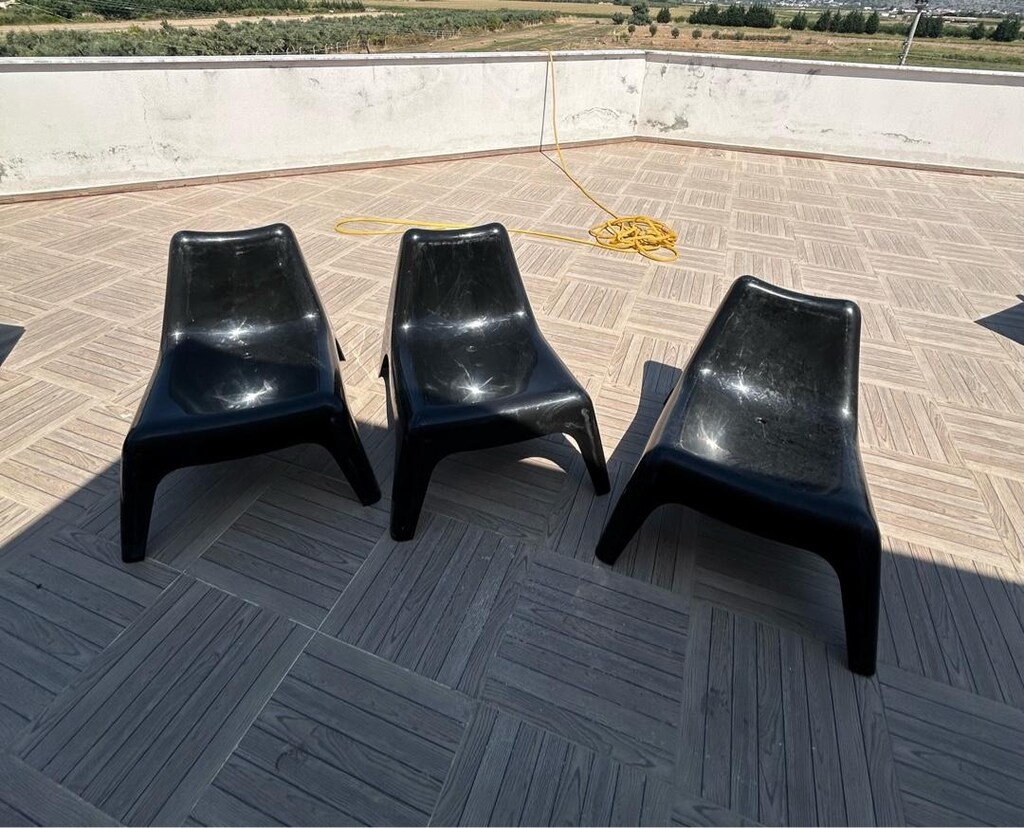 3 tane bahçe sandalyesi - 4