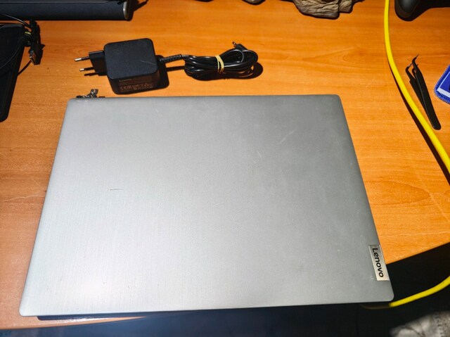 Lenovo ideapad 3 i5 10.Nesil işlemci