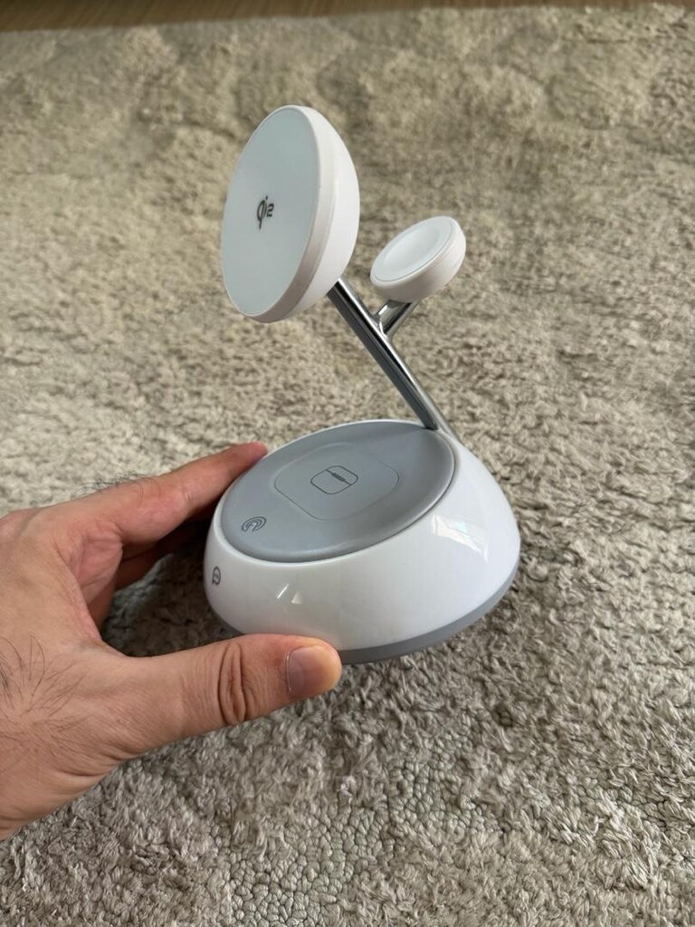 piili apple şarj standı 3’lü şarj