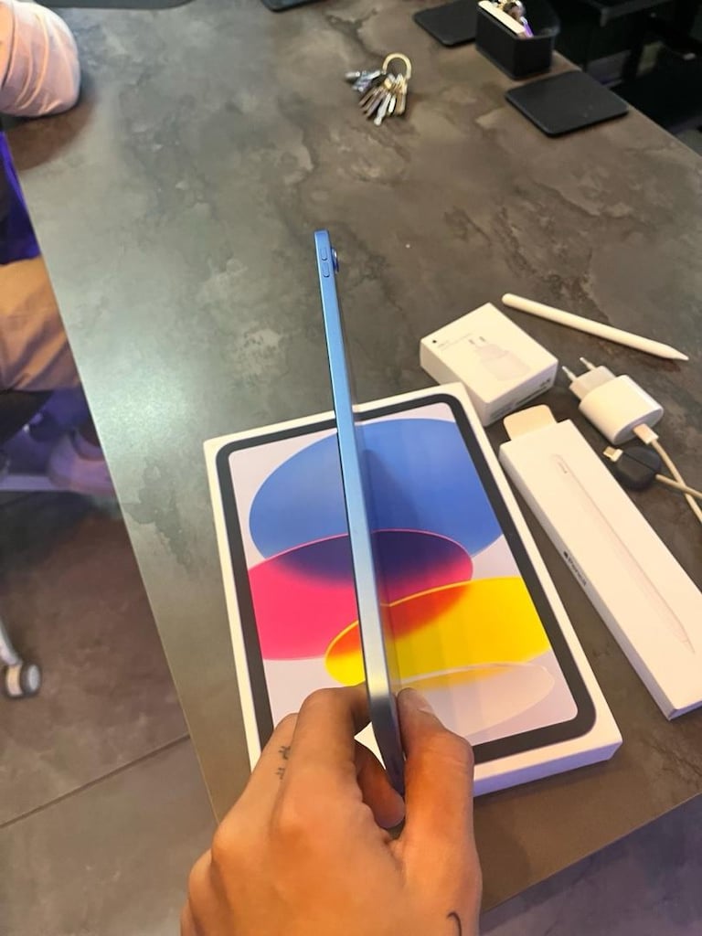 10.Nesil 256 GB + apple Pancil ve şarj cihazı + 8 ay Garanti - 5