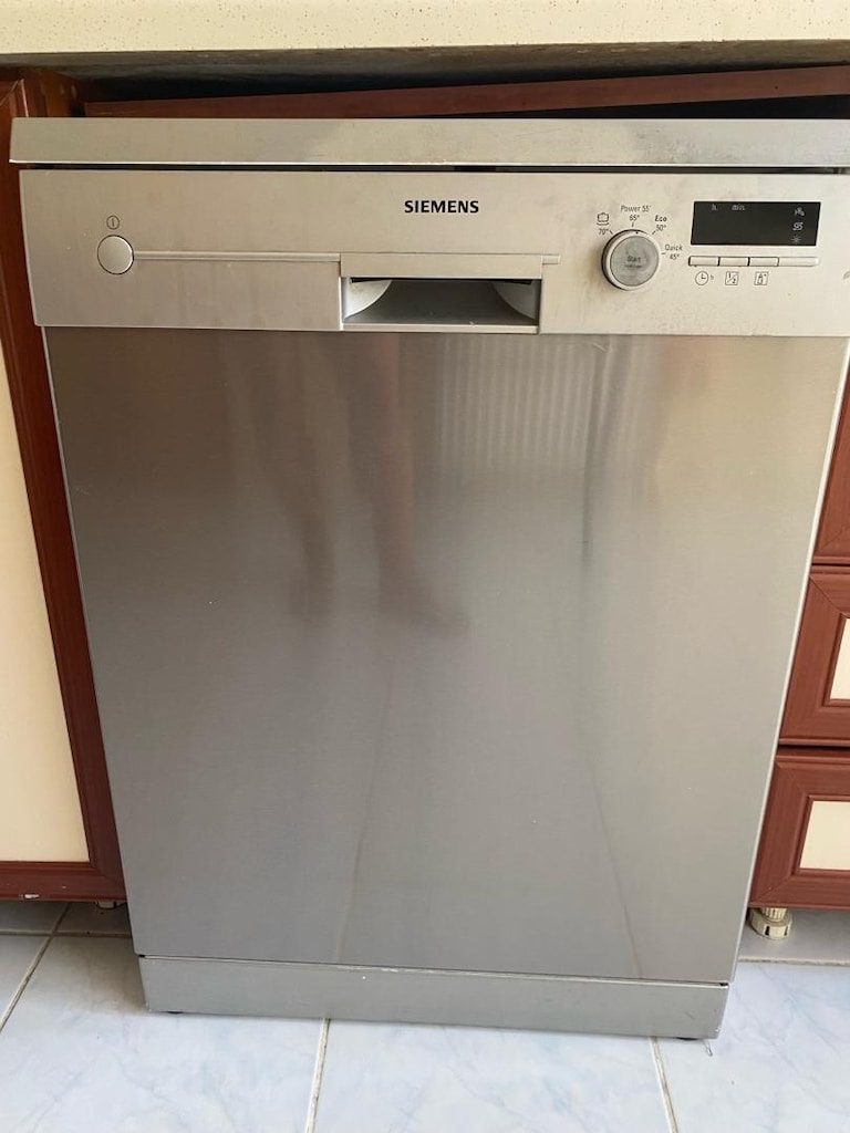 tasinma sebebiyle hepsi satilik - 3
