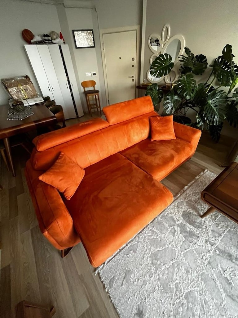 Modern 3 Kişilik Koltuk | Çok Temiz | Ayarlanabilir Başlıklı | 223x88 - 3