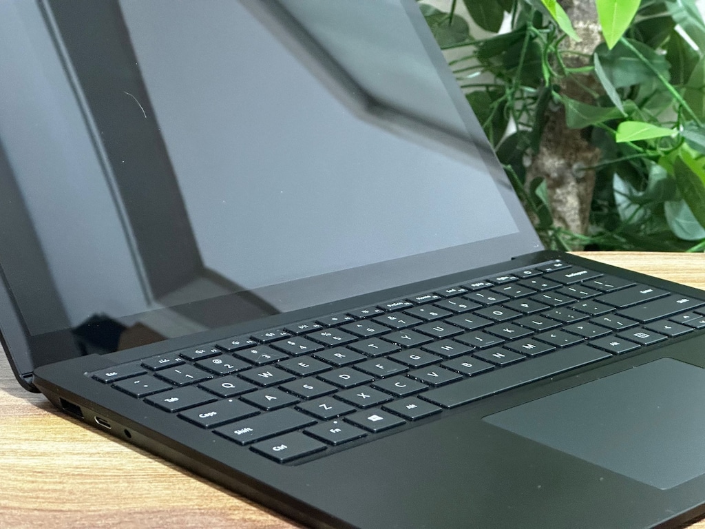 SURFACE 3 | 2.5K DOKUNMATİK | TERTEMİZ - 6
