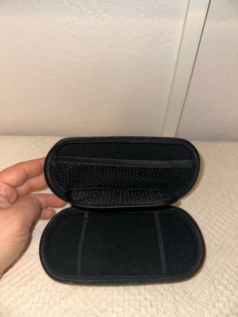 Sony PSP E1000 Taşıma ve Koruma Kılıfı - Sert Çanta - 3
