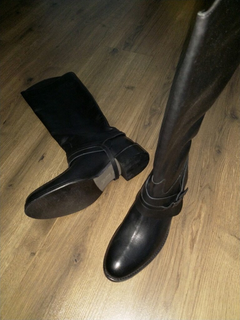 İnci marka 38 numara siyah kadın çizme, yeni.Sadece elden teslimat. - 2