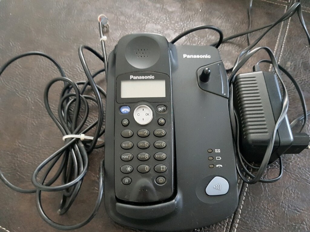 Panasonic telsiz telefon + Yeni 3 Şarjlı Pil dahil - 7