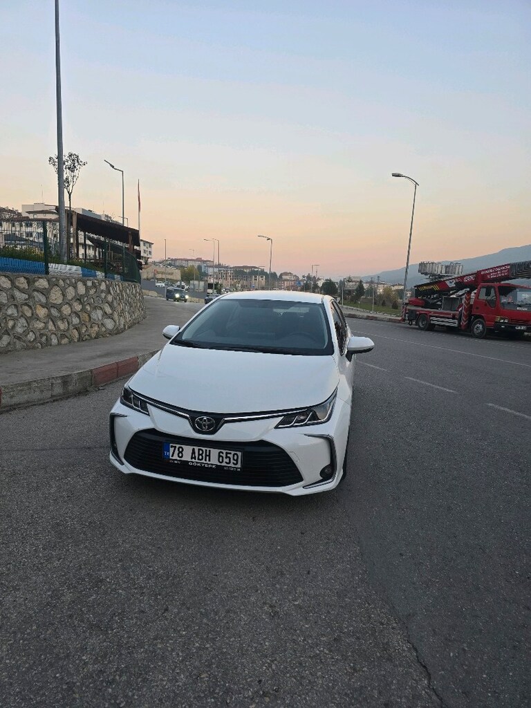2022/23 Çıkışlı/HATASIZ/COROLLA DREAM 1.5 - 7