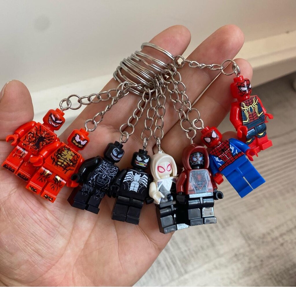 Lego Spider-Man temalı anahtarlık seti - 8