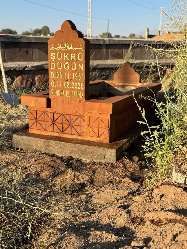 AHLAT TAŞI ÜÇGEN DESENLİ MODEL - 2