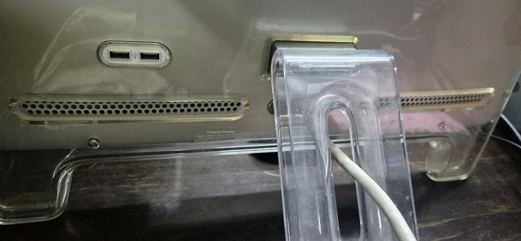 APPLE CİNEMA DİSPLAY - 6