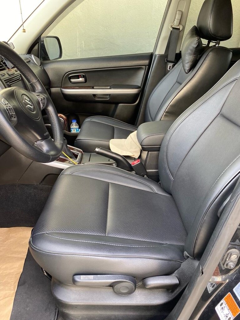 suzuki suv - 3