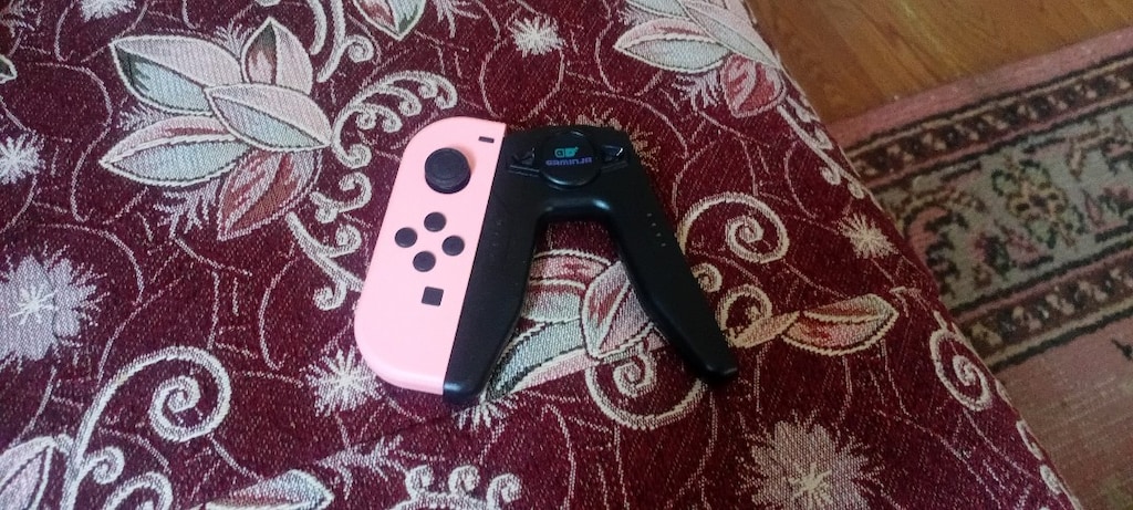 YENİ=NİNTENDO SWİTCH JOY-CON+ 2 li TUTACAK
